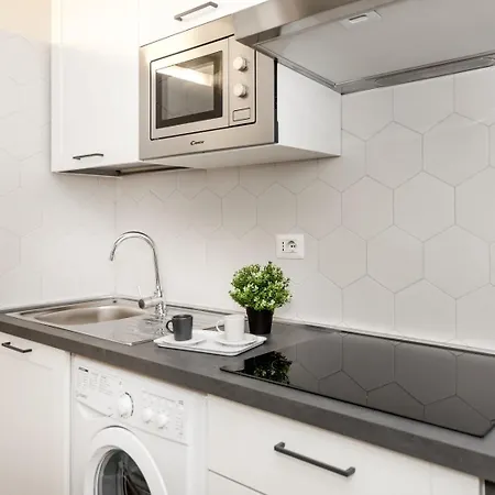 Retro Flat Termini Apartment Rome