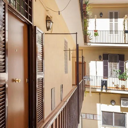 Apartment Retro Flat Termini Rome